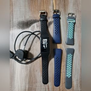 Fitbit Charge 4